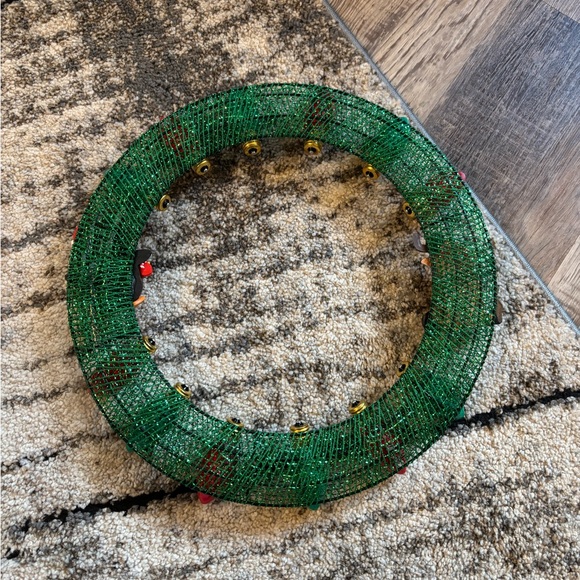 Christmas wreath reindeer penguin homemade handmade red green light bulbs 14” - Picture 5 of 6